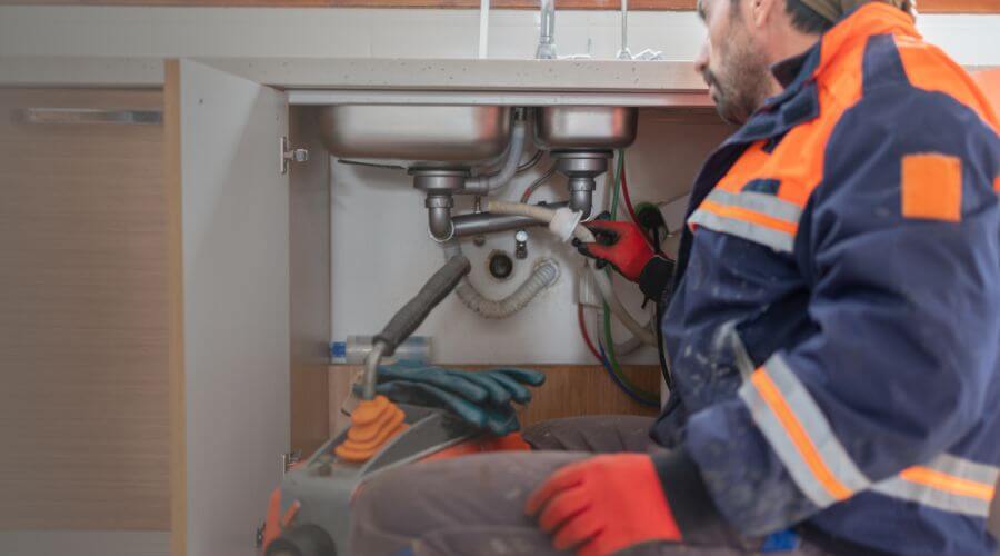 Professional slab leak plumber services in Epps, LA